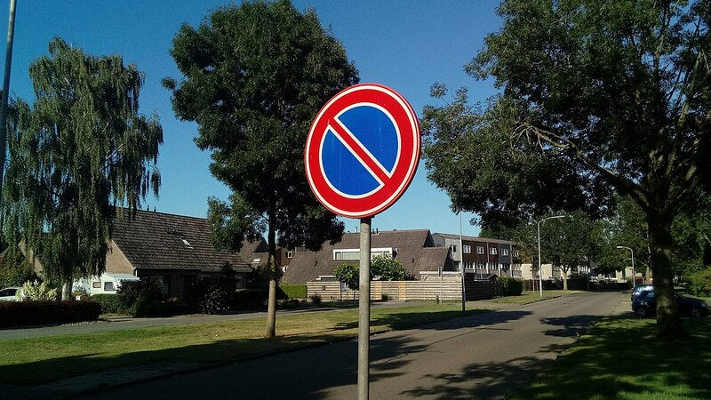No stopping sign means