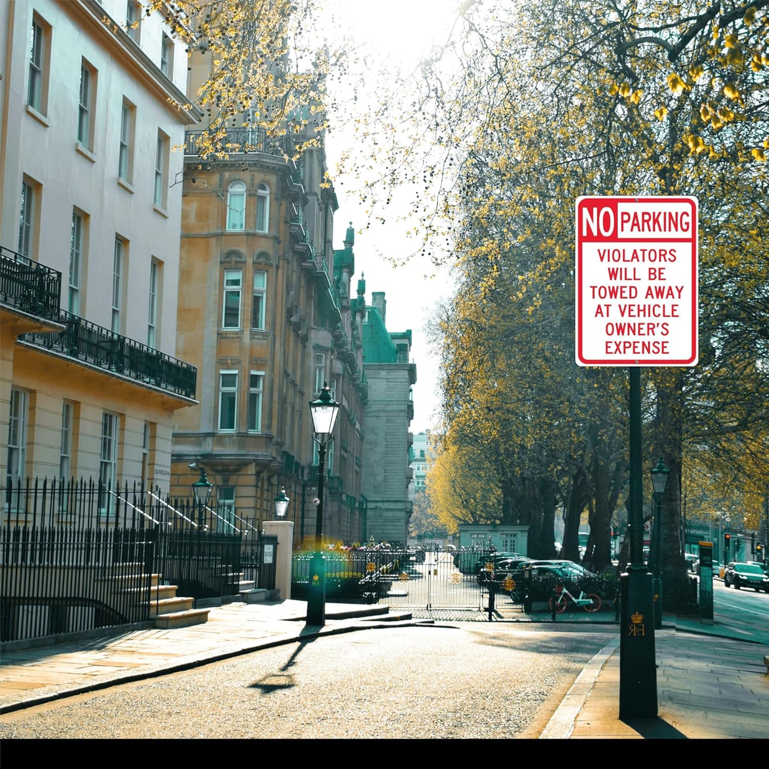 No Parking Violators Will Be Towed Away Sign - 10x14 - Aluminum
